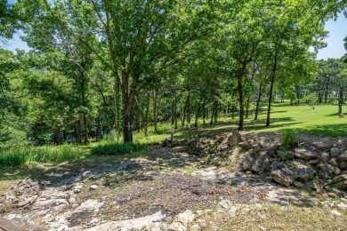 Calling all Chip & Joanna wannabes & weekend warriors!Tucked in on Kimberling City Golf Club in Missouri - for sale on GolfHomes.com, golf home, golf lot