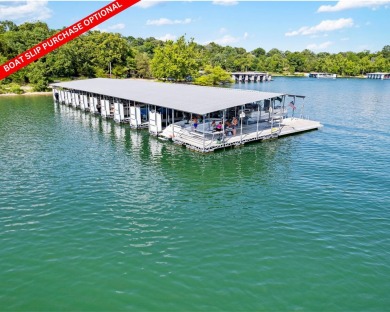Calling all Chip & Joanna wannabes & weekend warriors!Tucked in on Kimberling City Golf Club in Missouri - for sale on GolfHomes.com, golf home, golf lot