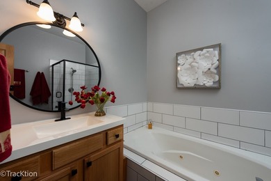 Largest River Bend end-unit townhome with 3 levels of living on River Bend Golf Club in Illinois - for sale on GolfHomes.com, golf home, golf lot