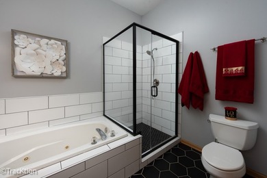 Largest River Bend end-unit townhome with 3 levels of living on River Bend Golf Club in Illinois - for sale on GolfHomes.com, golf home, golf lot