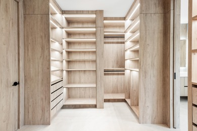 Experience refined luxury in this true designer Smart Home on Pine Tree Golf Club in Florida - for sale on GolfHomes.com, golf home, golf lot