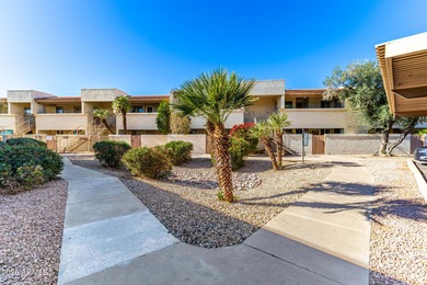 Lucky you!The Family is Selling their light, bright Vacation on Stonecreek Golf Club in Arizona - for sale on GolfHomes.com, golf home, golf lot