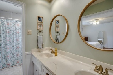 Charming Cul-de-Sac Home in Shadow Hills Golf Community!

 on Shadow Hills Golf Course in Texas - for sale on GolfHomes.com, golf home, golf lot