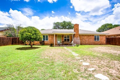 Charming Cul-de-Sac Home in Shadow Hills Golf Community!

 on Shadow Hills Golf Course in Texas - for sale on GolfHomes.com, golf home, golf lot