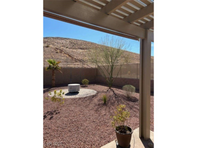 Like new, beautiful home with 2 bedrooms plus a den/third on Falcon Ridge Golf Course in Nevada - for sale on GolfHomes.com, golf home, golf lot