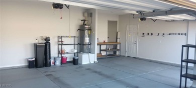 Like new, beautiful home with 2 bedrooms plus a den/third on Falcon Ridge Golf Course in Nevada - for sale on GolfHomes.com, golf home, golf lot