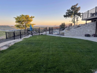 Casa Vida Sol~ A Private Mountain Retreat in the city. Perched on Shadow Valley Golf Course in Idaho - for sale on GolfHomes.com, golf home, golf lot