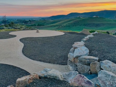 Casa Vida Sol~ A Private Mountain Retreat in the city. Perched on Shadow Valley Golf Course in Idaho - for sale on GolfHomes.com, golf home, golf lot
