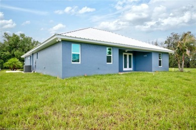 Quality built home by one of Highlands County's most experienced on Spring Lake Golf Resort in Florida - for sale on GolfHomes.com, golf home, golf lot