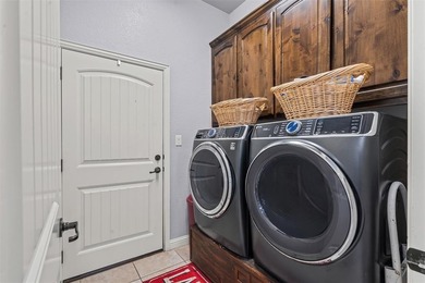 Welcome to this meticulously maintained, single-story on Pecan Plantation Country Club in Texas - for sale on GolfHomes.com, golf home, golf lot