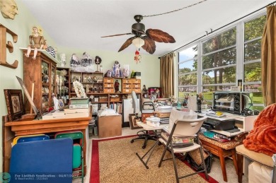 Ground floor unit walk out to the pool! 1100+ square foot 2bd on Palm-Aire Country Club and Resort - Palms in Florida - for sale on GolfHomes.com, golf home, golf lot