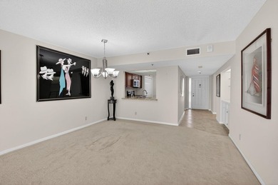 Light and bright 2 bedroom 2 bath condo located on the third on The Country Club At Boca Raton in Florida - for sale on GolfHomes.com, golf home, golf lot