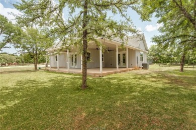 **GOLF COURSE HOME - 1-Year Membership Included!
Welcome to your on Oak Grove Country Club in Texas - for sale on GolfHomes.com, golf home, golf lot