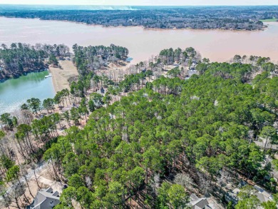 Located in the highly desirable Reynolds Landing, this beautiful on Reynolds Lake Oconee - The Landing in Georgia - for sale on GolfHomes.com, golf home, golf lot