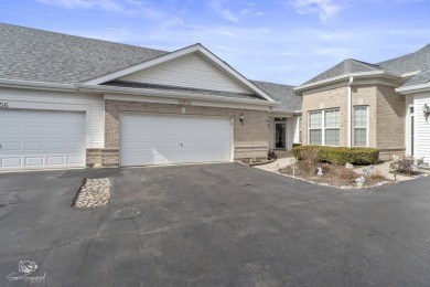 Welcome to one of the largest townhomes in the sought-after on Carillon Lakes 3 Hole Course in Illinois - for sale on GolfHomes.com, golf home, golf lot