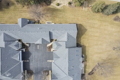 Welcome to one of the largest townhomes in the sought-after on Carillon Lakes 3 Hole Course in Illinois - for sale on GolfHomes.com, golf home, golf lot