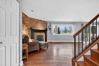 Beautiful townhome with mid century modern touches set on a on Old Orchard Country Club in Illinois - for sale on GolfHomes.com, golf home, golf lot