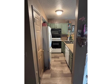 This is a great investment property. Affordable place to live on St. George Golf Course in Utah - for sale on GolfHomes.com, golf home, golf lot