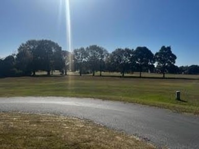 Great lot in the cul-de-sac of Pine Lake Court in Wyboo on Players Course At Wyboo Plantation in South Carolina - for sale on GolfHomes.com, golf home, golf lot