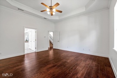 Elegant Living in Southern Trace - Where Luxury Meets Lifestyle

 on Southern Trace Country Club in Louisiana - for sale on GolfHomes.com, golf home, golf lot