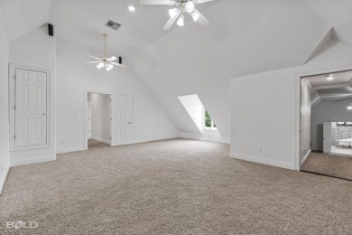 Elegant Living in Southern Trace - Where Luxury Meets Lifestyle

 on Southern Trace Country Club in Louisiana - for sale on GolfHomes.com, golf home, golf lot