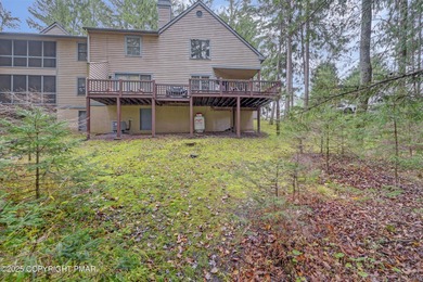Move right in and enjoy this fully furnished, beautifully on Buck Hill Golf Club  in Pennsylvania - for sale on GolfHomes.com, golf home, golf lot