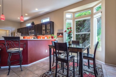 Welcome to this beautifully maintained home in the highly on Heritage Palms Golf Club in California - for sale on GolfHomes.com, golf home, golf lot