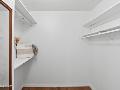 No HOA! Move-in ready and beautifully refreshed, this 1,465 sqft on Briarwood Country Club in Arizona - for sale on GolfHomes.com, golf home, golf lot