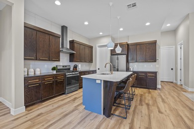 Welcome to easy living in The Dunes at Sand Hollow Resort. This on Sand Hollow Golf Resort in Utah - for sale on GolfHomes.com, golf home, golf lot