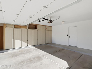 No HOA! Move-in ready and beautifully refreshed, this 1,465 sqft on Briarwood Country Club in Arizona - for sale on GolfHomes.com, golf home, golf lot