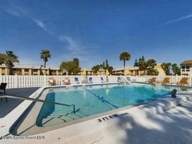 Beautifully maintained UPDATED condo with golf course views. You on Mallards Landing Golf Course in Florida - for sale on GolfHomes.com, golf home, golf lot