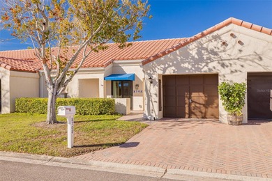 One or more photo(s) has been virtually staged. Welcome home to on Mainlands Golf Club in Florida - for sale on GolfHomes.com, golf home, golf lot