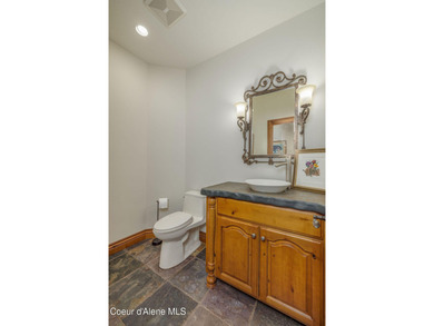 High-end gated location golf cart distance to Hayden Lake CC on Avondale Golf and Tennis Club in Idaho - for sale on GolfHomes.com, golf home, golf lot