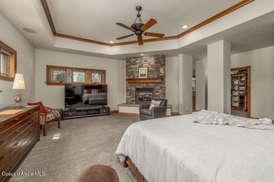 High-end gated location golf cart distance to Hayden Lake CC on Avondale Golf and Tennis Club in Idaho - for sale on GolfHomes.com, golf home, golf lot