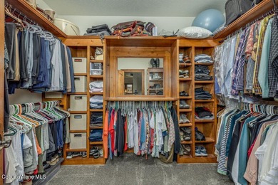 High-end gated location golf cart distance to Hayden Lake CC on Avondale Golf and Tennis Club in Idaho - for sale on GolfHomes.com, golf home, golf lot