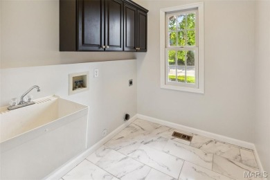 Your chance to live in The Orchards Golf Club! This spacious on The Orchards Golf Club in Illinois - for sale on GolfHomes.com, golf home, golf lot