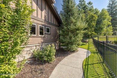 High-end gated location golf cart distance to Hayden Lake CC on Avondale Golf and Tennis Club in Idaho - for sale on GolfHomes.com, golf home, golf lot