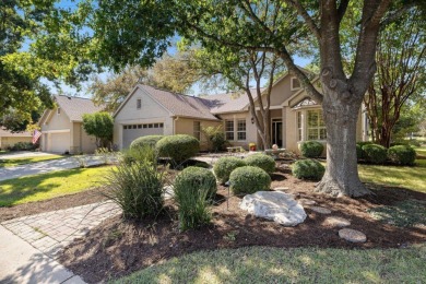 Oversized garage, large enough for 2 cars plus a golf cart and on Legacy Hills Golf Club in Texas - for sale on GolfHomes.com, golf home, golf lot