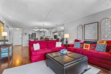 Attention buyers!  Come check out this awesome condo in Pointe on Pointe Royale Village Country Club in Missouri - for sale on GolfHomes.com, golf home, golf lot