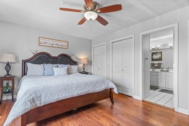 Attention buyers!  Come check out this awesome condo in Pointe on Pointe Royale Village Country Club in Missouri - for sale on GolfHomes.com, golf home, golf lot