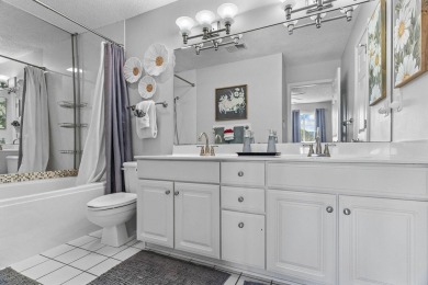 Attention buyers!  Come check out this awesome condo in Pointe on Pointe Royale Village Country Club in Missouri - for sale on GolfHomes.com, golf home, golf lot