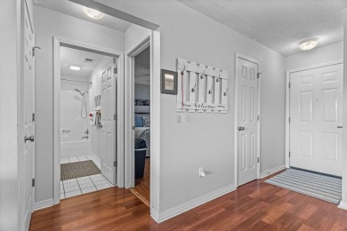 Attention buyers!  Come check out this awesome condo in Pointe on Pointe Royale Village Country Club in Missouri - for sale on GolfHomes.com, golf home, golf lot
