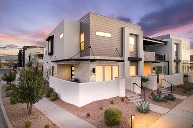 Turn-key nightly rental in Desert Color Resort, located just on Sunriver Golf Club in Utah - for sale on GolfHomes.com, golf home, golf lot