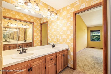 This beautiful half duplex is a lucrative investment opportunity on Suntree Country Club in Florida - for sale on GolfHomes.com, golf home, golf lot