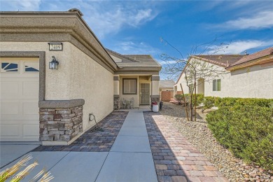 This Charming home is a cozy 2 bed 2 bath home.  Tasteful paint on Aliante Golf Club in Nevada - for sale on GolfHomes.com, golf home, golf lot