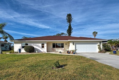 One or more photo(s) has been virtually staged. This home has on Jacaranda West Country Club in Florida - for sale on GolfHomes.com, golf home, golf lot