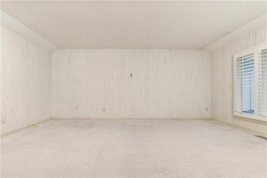 OPPORTUNITY TO OWN ON THE 7TH FAIRWAY! Meticulously maintained 1 on Blue Hills Country Club in Missouri - for sale on GolfHomes.com, golf home, golf lot