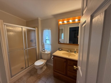 This well-cared for 2-bedroom, 2-bathroom Palm Harbor Home is on Del Tura Golf and Country Club in Florida - for sale on GolfHomes.com, golf home, golf lot