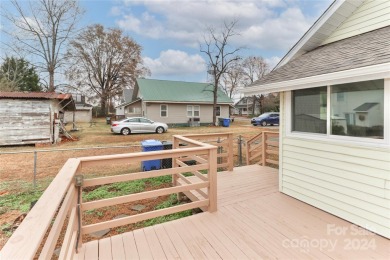 Welcome home to this charming 3-bedroom, 1-bath bungalow-style on Mooresville Golf Course in North Carolina - for sale on GolfHomes.com, golf home, golf lot