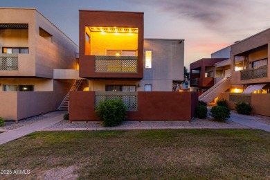 Discover the perfect blend of comfort and convenience in this on Continental Golf Course in Arizona - for sale on GolfHomes.com, golf home, golf lot